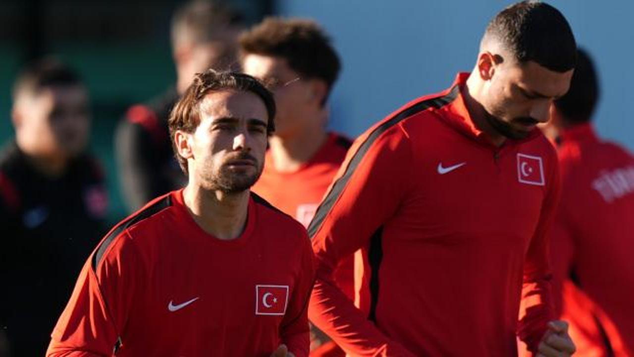 Milli Futbol Takımı oyuncuları antrenmanda