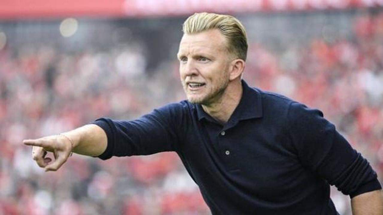 Fenerbah&ccedil;e 'anlaştık' dedi! Kuyt'ın kul&uuml;b&uuml;nden a&ccedil;ıklama geldi