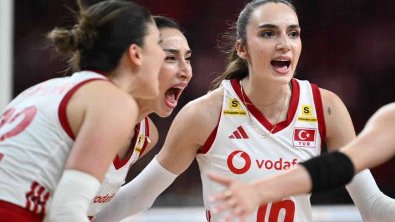 Filenin Sultanları &Ccedil;in'i geriden gelerek devirdi!
