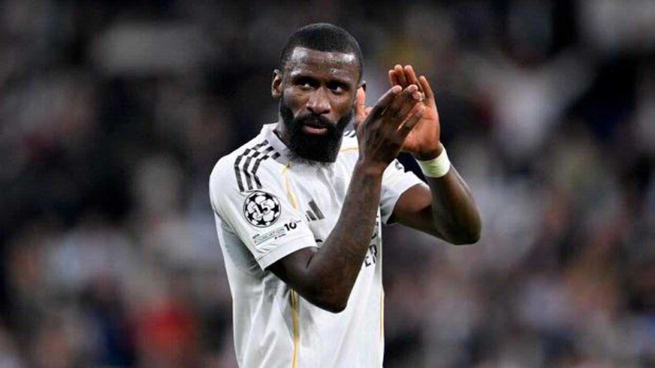 Galatasaray ile anılan Antonio R&uuml;diger imzayı attı!