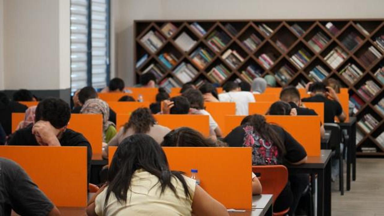 Gaziantep'te YKS seferberliği! &Ouml;ğrencilere tatbikat sınavı, ulaşım &uuml;cretsiz