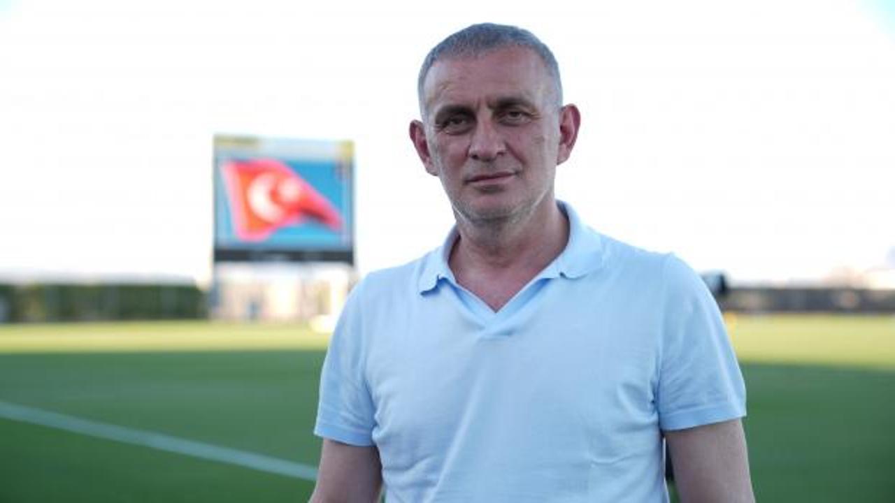 TFF Başkanı İbrahim Hacıosmanoğlu konuşma yaparken
