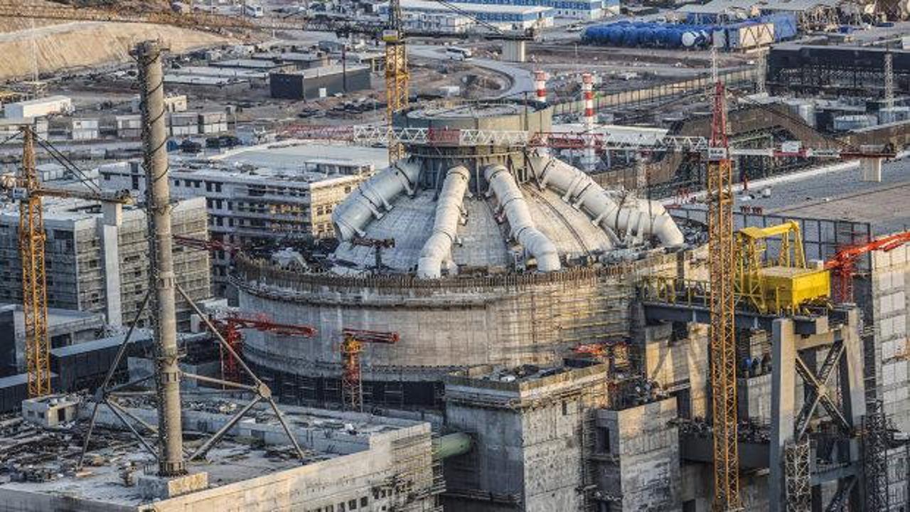 T&uuml;rkiye'nin n&uuml;kleer enerji &uuml;ss&uuml;nde tarihi g&uuml;n! 2. g&uuml;&ccedil; &uuml;nitesinde dev operasyon başladı!