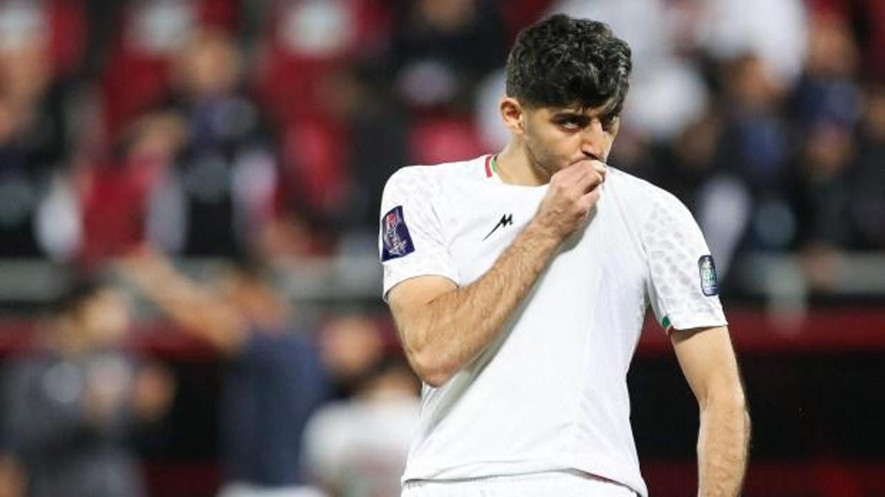 İran Milli Takımı oyuncusu Mehdi Torabi'nin vize sorunu yaşadığına dair haber görseli.