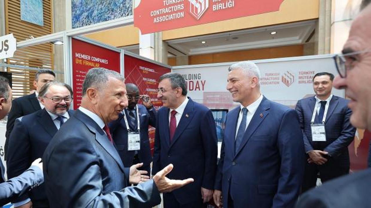 Bakan Bolat a&ccedil;ıkladı: Yurt dışı m&uuml;teahhitlikte 562 milyar dolarlık dev hacim