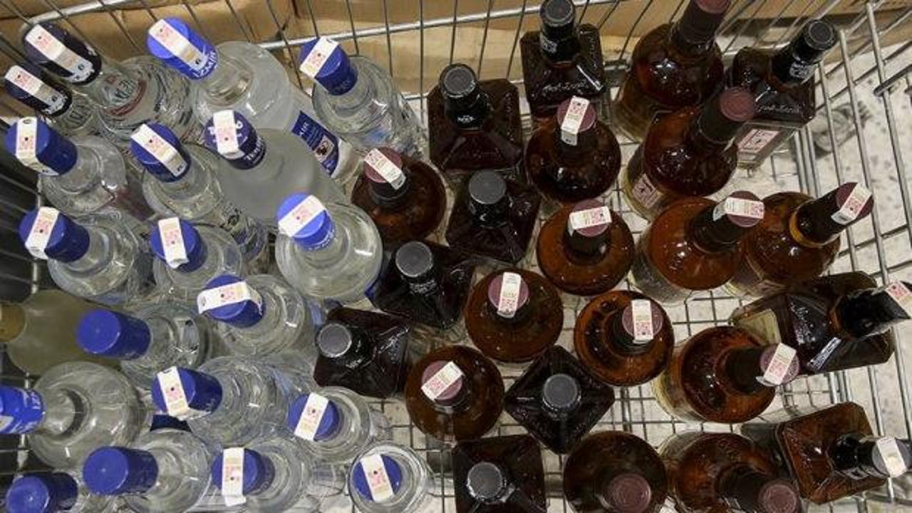 Toprak Koruma ve Arazi Kullanımı Kanunu'nun yürürlüğe girmesini simgeleyen bir görsel.