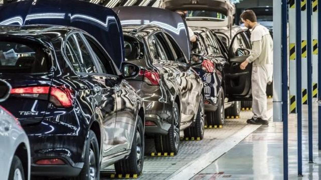 Sıfır otomobil alanlara yönelik vergi denetimi başlatıldı. Elden ödenen paralar ve eklenen aksesuarlar inceleniyor.