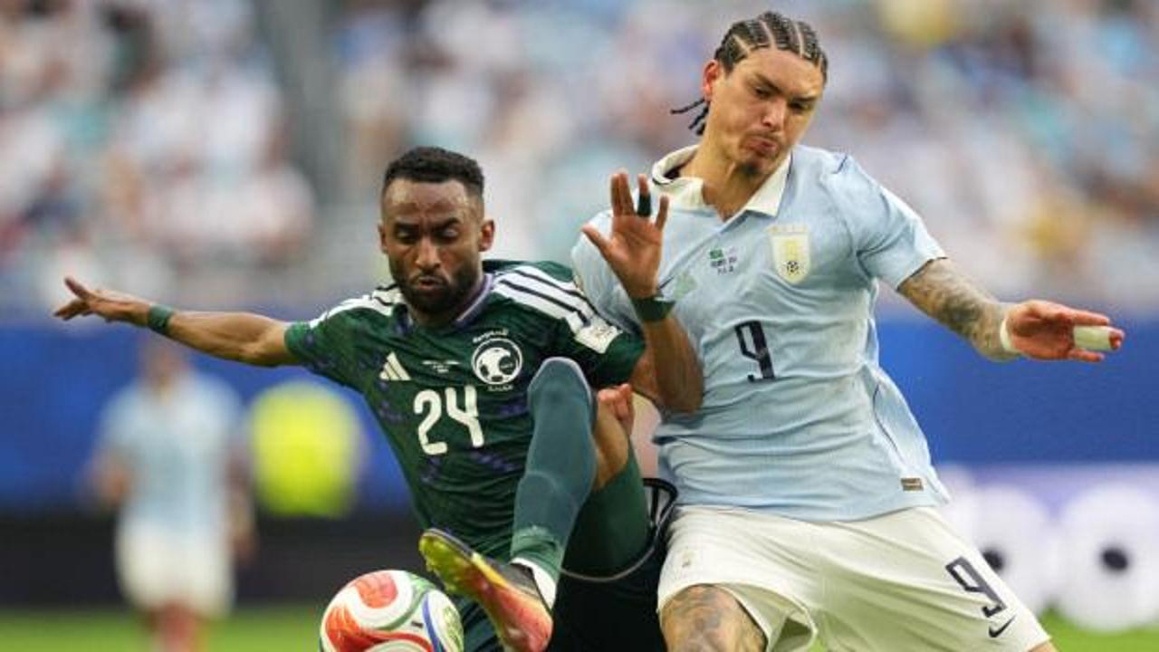Kaleci tarih yazdı! Arabistan D&uuml;nya Kupası'na puanla başladı