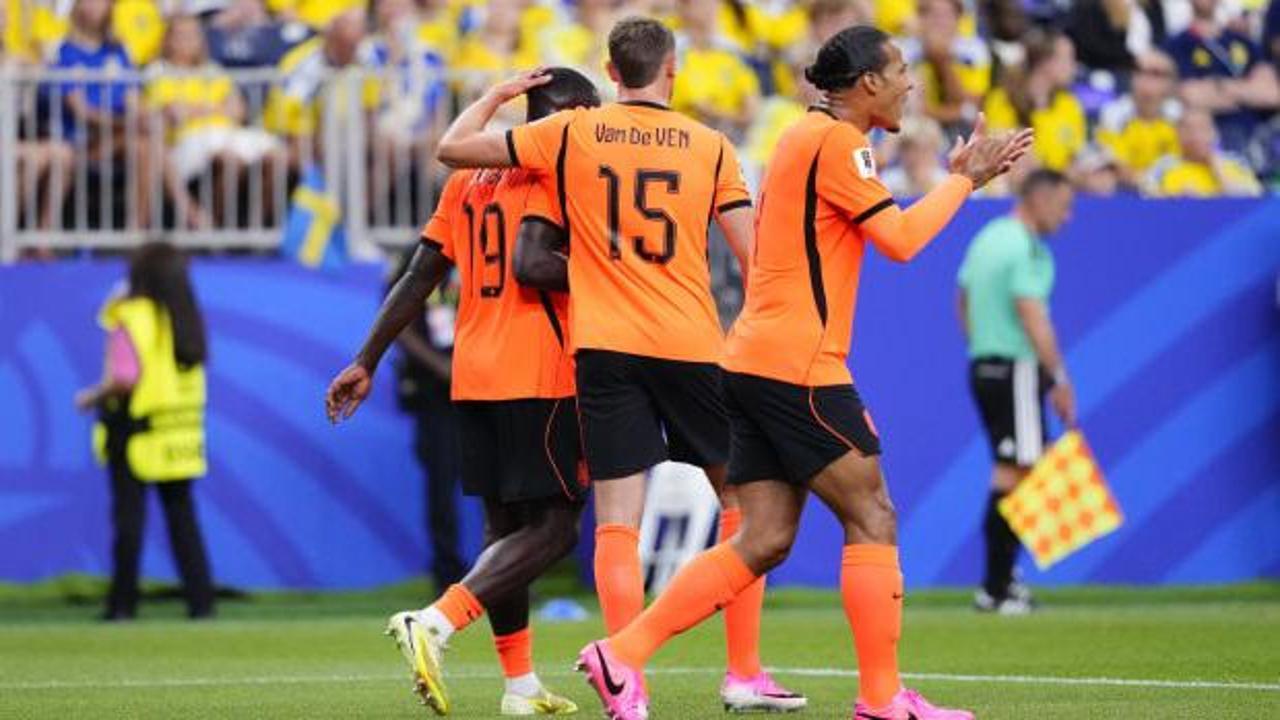 Tam 6 gol atıldı! Hollanda, İsve&ccedil;'i ezdi ge&ccedil;ti