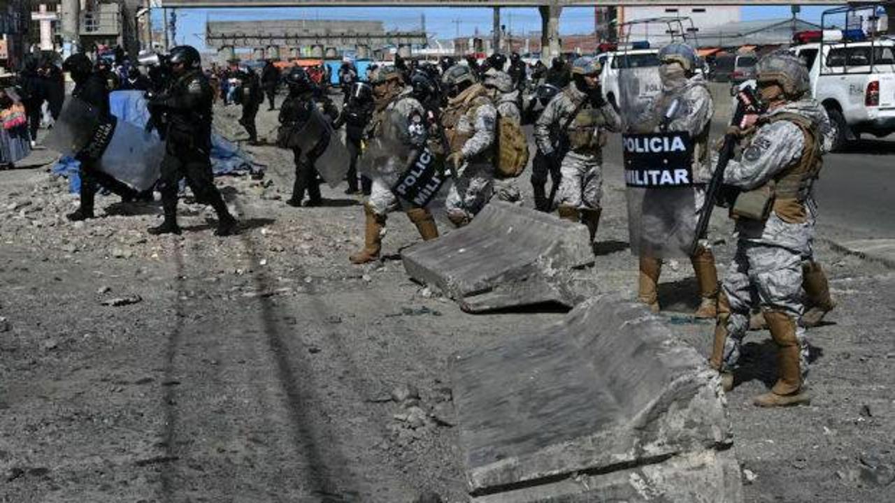 Kaos büyüyor! Olaylar çığırından çıktı! OHAL ilan edildi