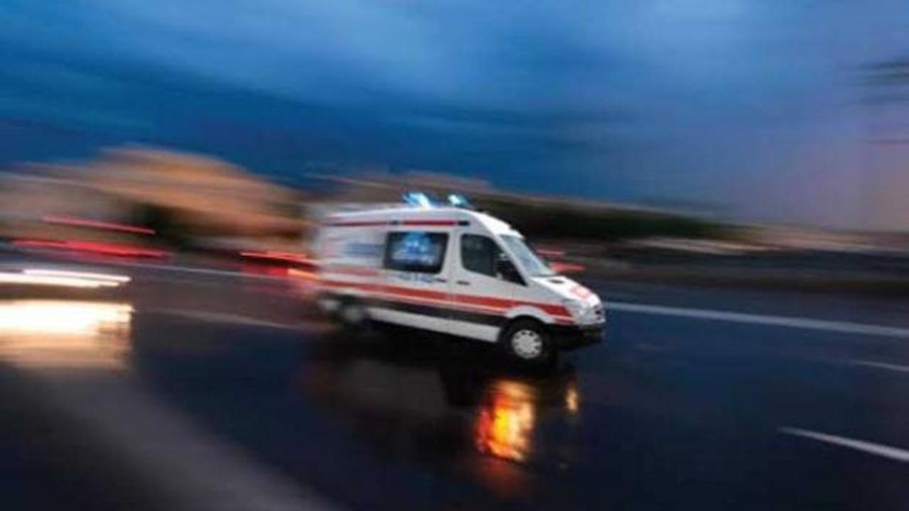 Bursa'da devrilen trakt&ouml;r&uuml;n s&uuml;r&uuml;c&uuml;s&uuml; &ouml;ld&uuml;