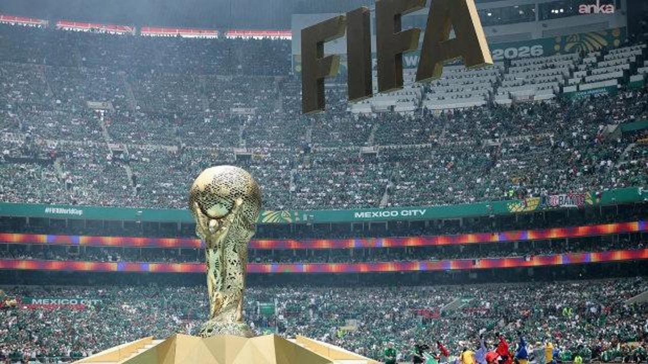 D&uuml;nya Kupası'nda 2 ma&ccedil; birden! İlk 11'ler