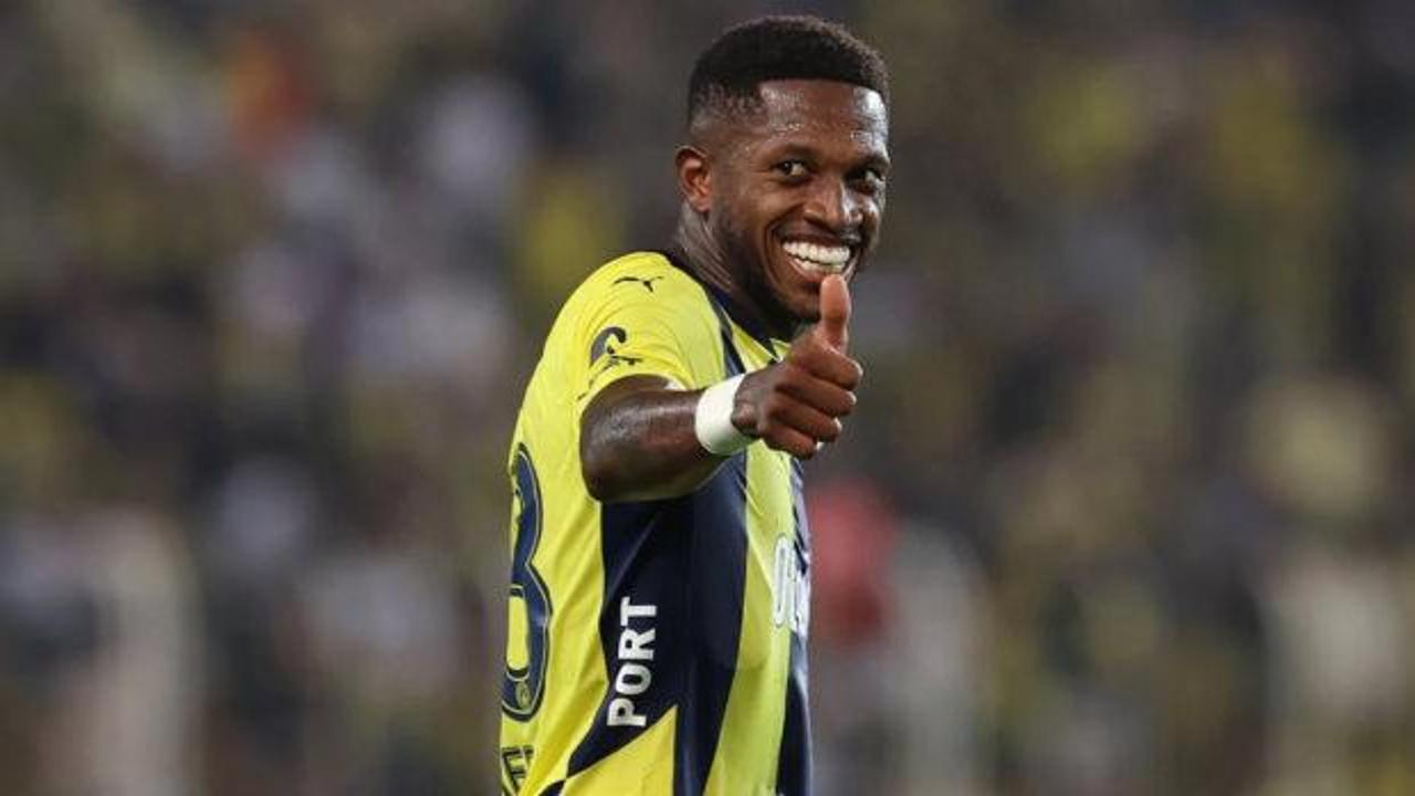 Fred, Fenerbahçe formasıyla sahada.