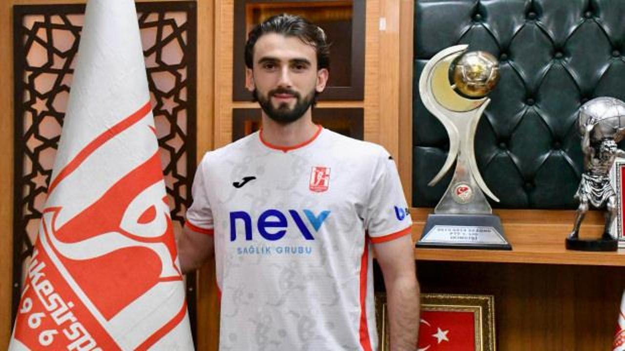 Futbola Fenerbah&ccedil;e'de başlamıştı! 3. Lig takımına imza attı