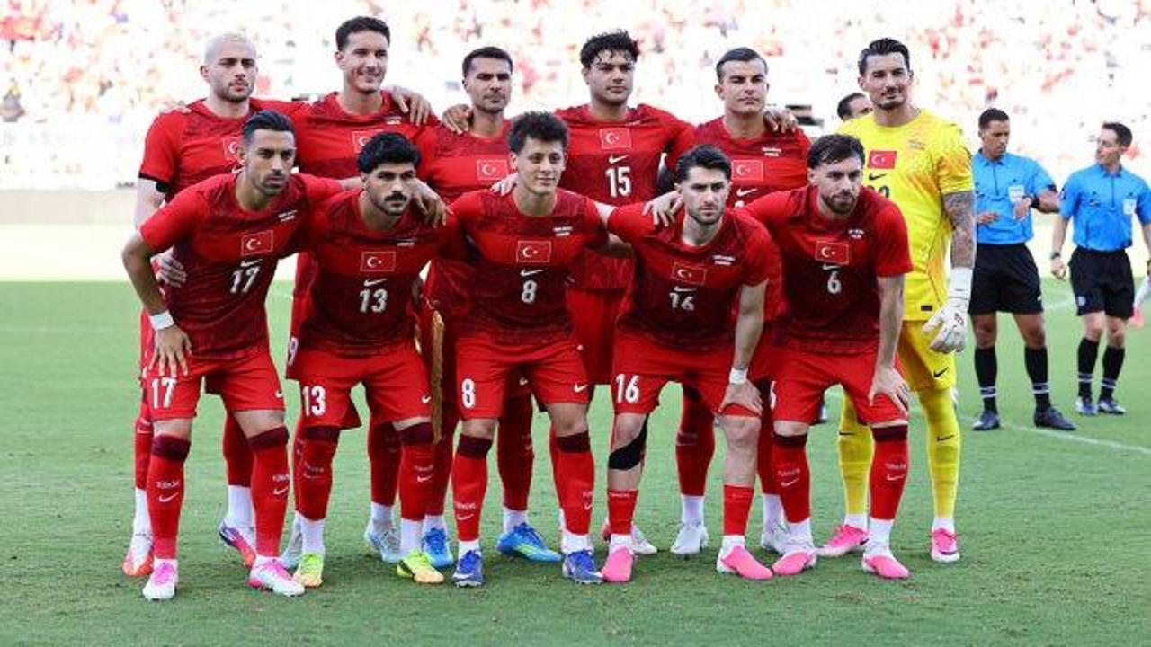 Galatasaray'ı reddeden milli yıldız kararını verdi