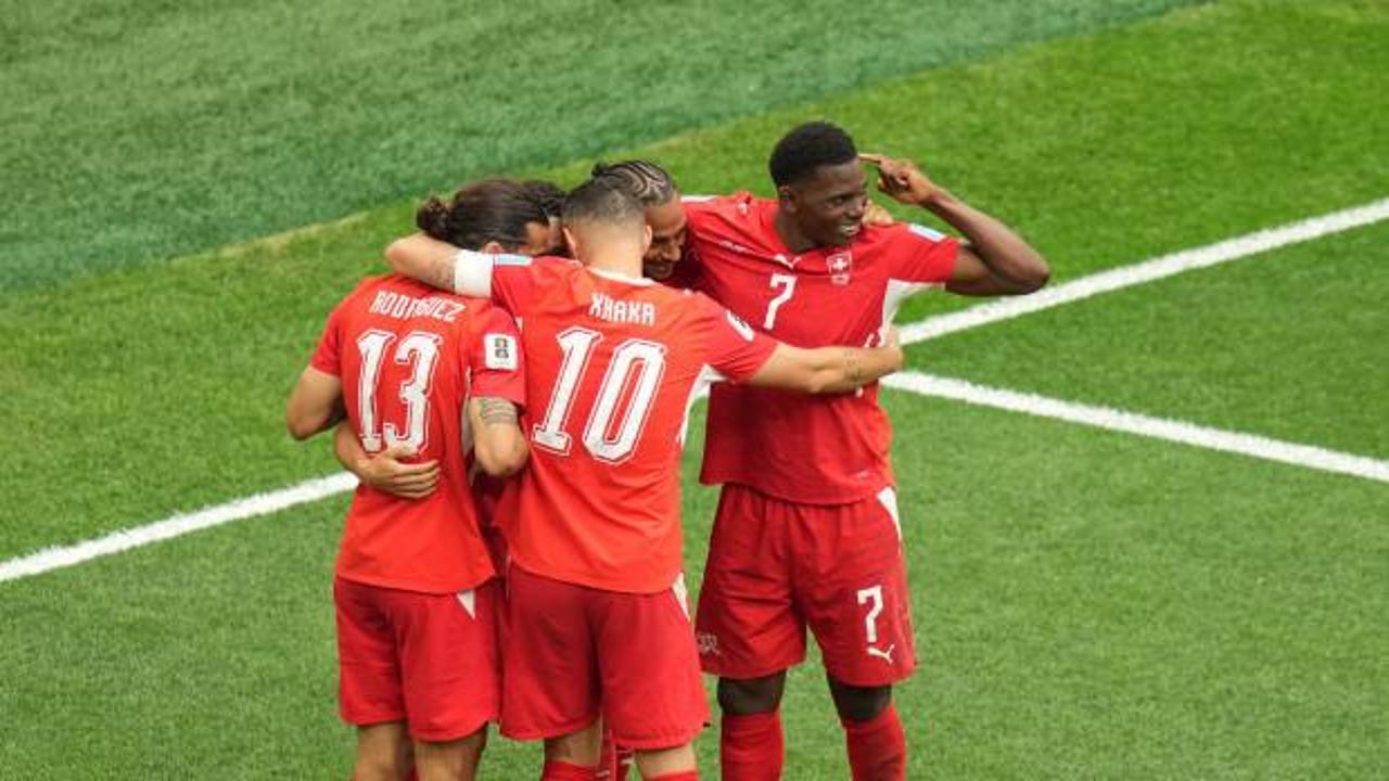 İsvi&ccedil;re, Kanada'yı devirdi! İki takım da son 32'ye turladı
