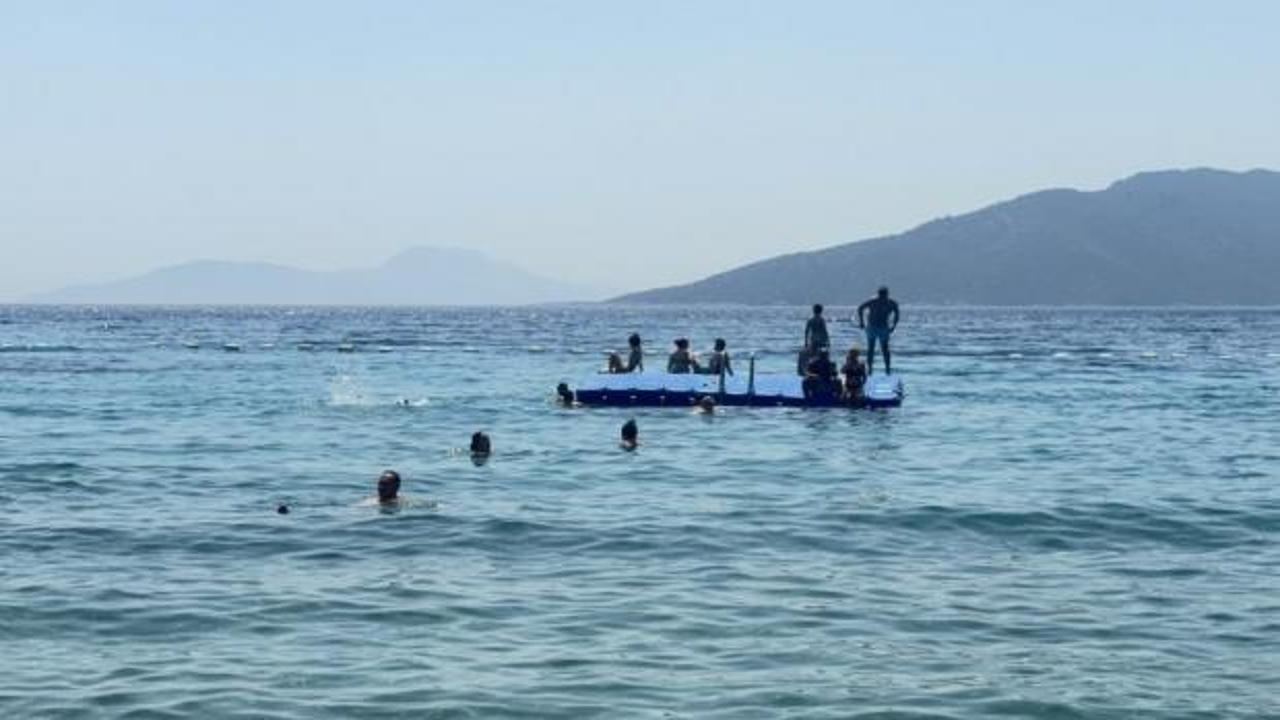 Okullar kapandı, Bodrum sahilleri doldu