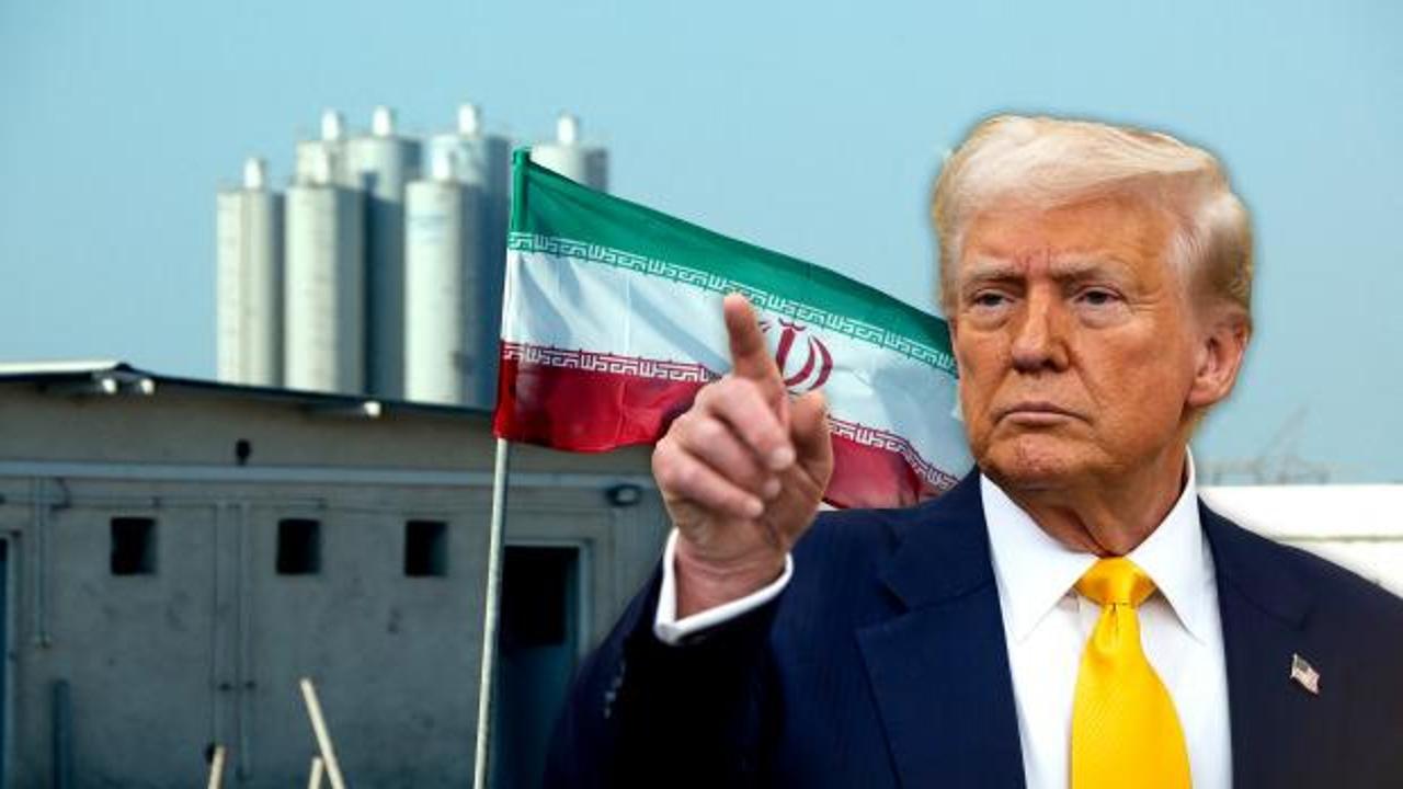 Donald Trump açıklama yaparken