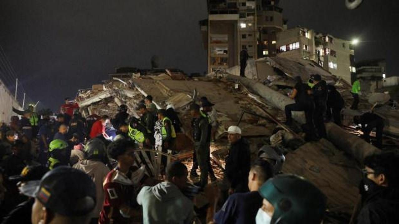 Venezuela'da deprem sonrası yıkım görüntüleri
