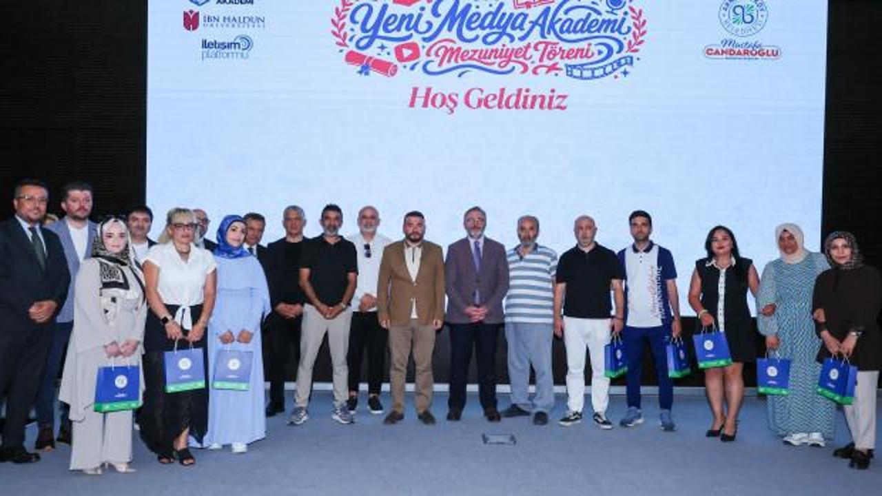 Yeni Medya Akademi&rsquo;den 169 Mezun: Geleceğin İletişimcileri Arnavutk&ouml;y&rsquo;den &Ccedil;ıkıyor