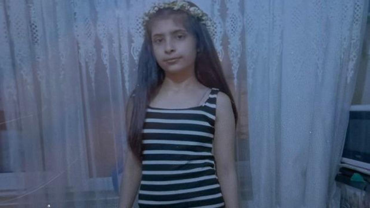 Gaziantep'te kaldırımda yürürken otomobil çarpan 14 yaşındaki Yaren Nisa Bilir'in hayatını kaybettiği kaza haberi.