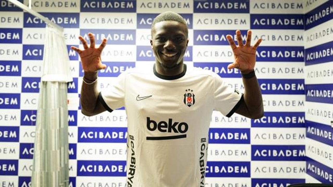 Beşiktaş'ın yeni transferi sağlık kontrol&uuml;nden ge&ccedil;ti