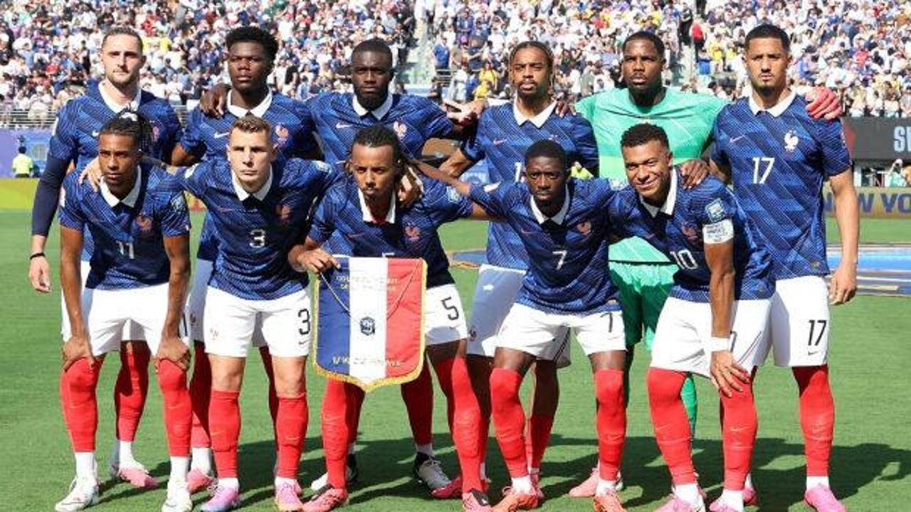 D&uuml;nya futbolunda parmak ısırtan başarı: Fransız modeli!