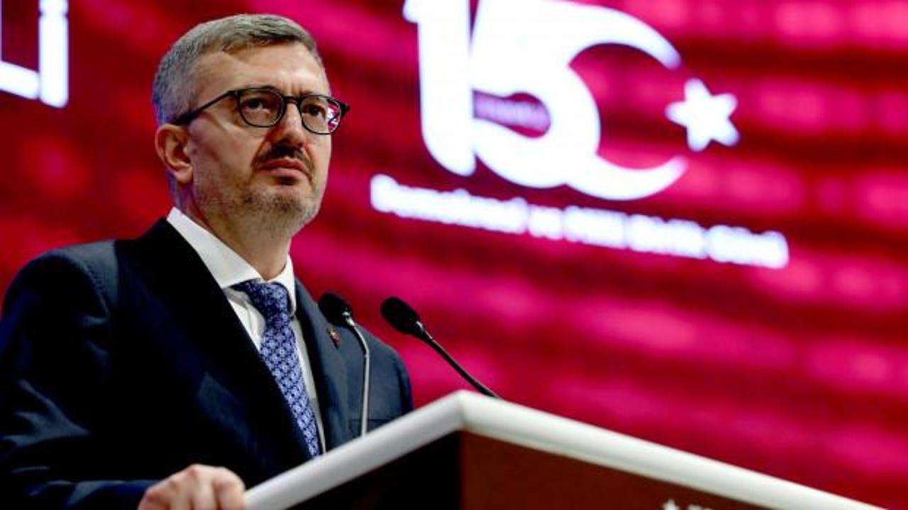 İletişim Başkanı Duran'dan medya ve akademiye 15 Temmuz &ccedil;ağrısı 