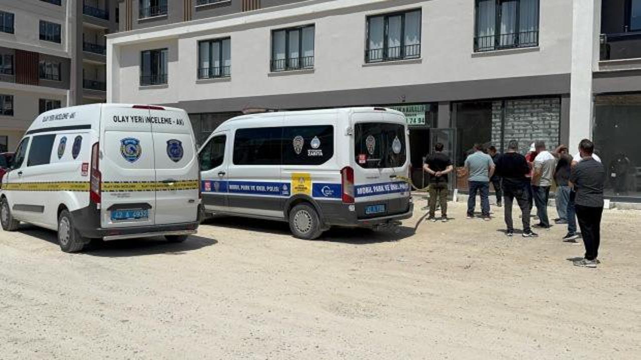 500 bin TL alacağı i&ccedil;in emlak&ccedil;ıyı bacağından vurdu