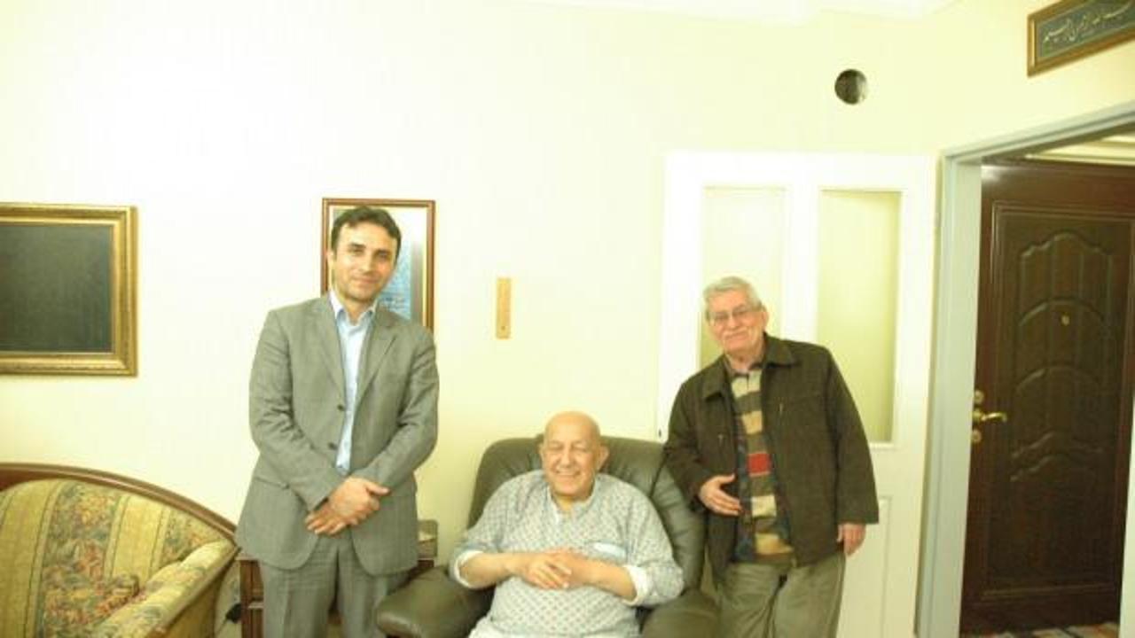 Erdem Bayazıt Vefatının 18. Yılında Kabri Başında Anıldı