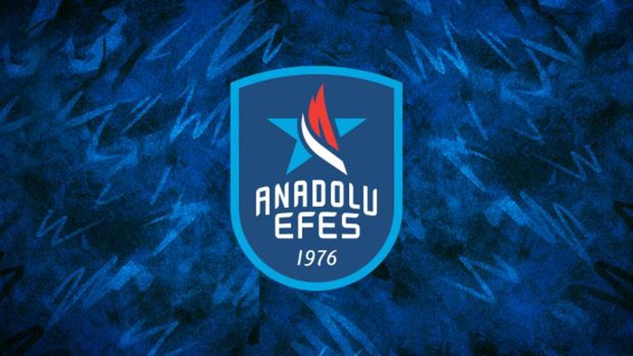 Anadolu Efes'ten EuroLeague'i sallayacak transfer! D&uuml;nya yıldızı imzayı attı