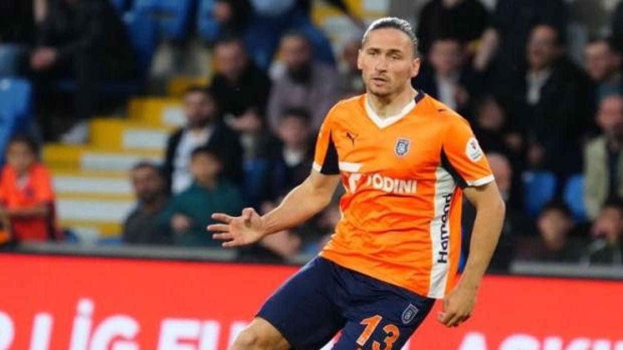 Miguel Crespo, RAMS Başakşehir formasıyla bir maçta görülüyor.