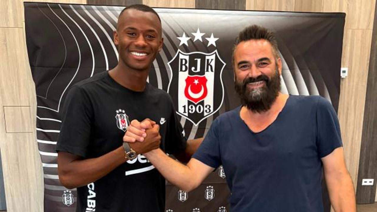 Beşiktaşlı futbolcu Tiago Djalo açıklamalarda bulunuyor.