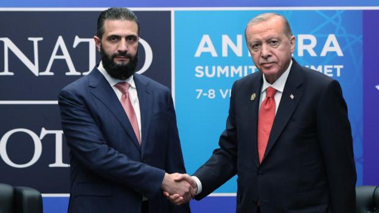 Cumhurbaşkanı Erdoğan, Şara ile g&ouml;r&uuml;şt&uuml;