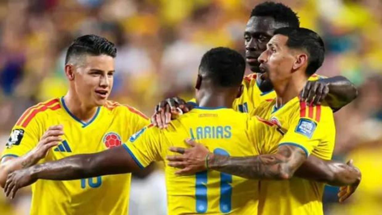 Mısır ve Kolombiya milli futbol takımları