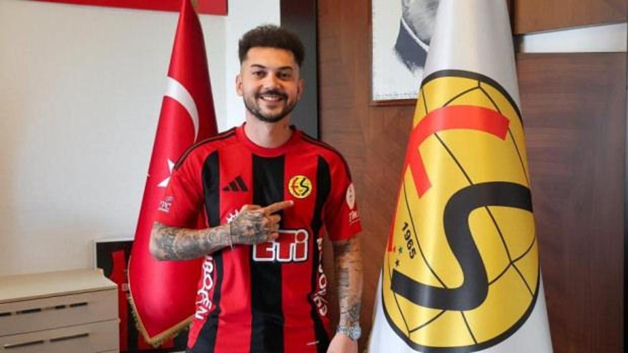Eskişehirsporlu futbolcular Tayfun Tatlı ve Beykan Şimşek