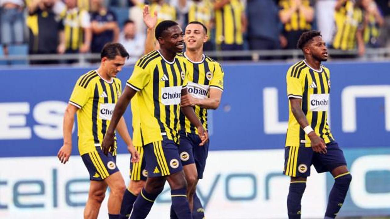 Fenerbahçe'nin Hollandalı kanat oyuncusu Anthony Musaba