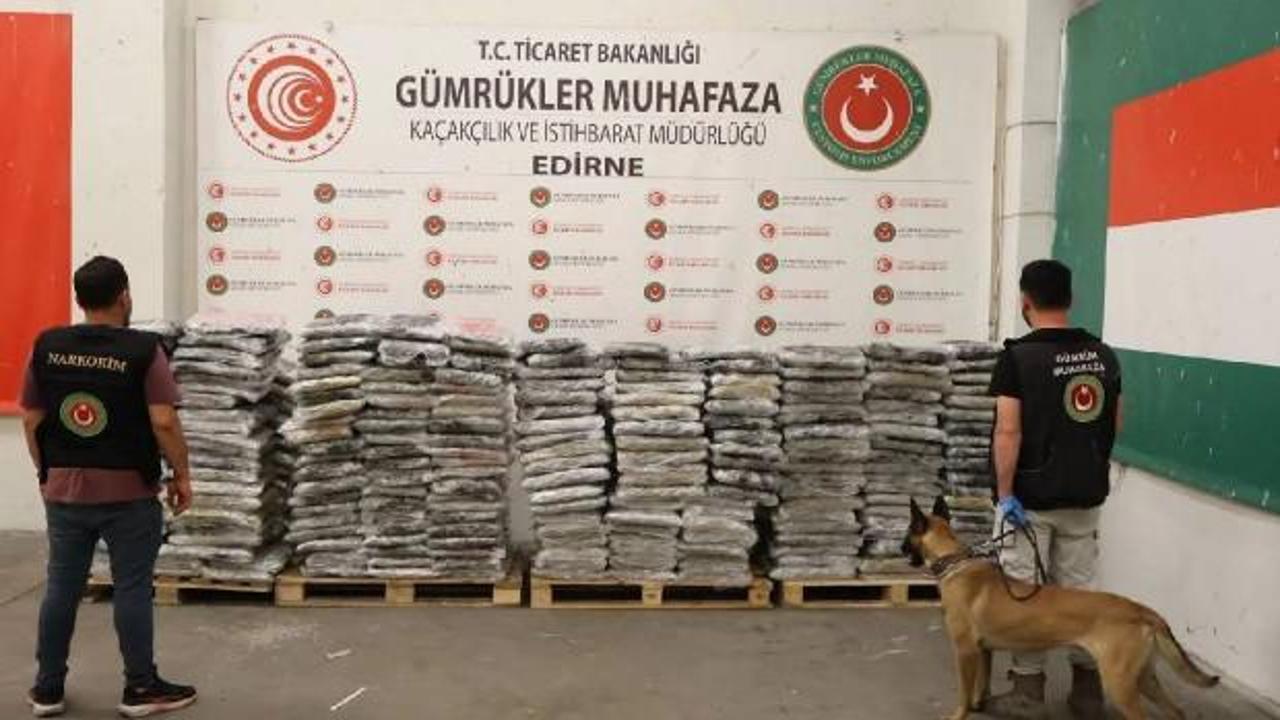 G&uuml;mr&uuml;kte milyarlık uyuşturucu operasyonu