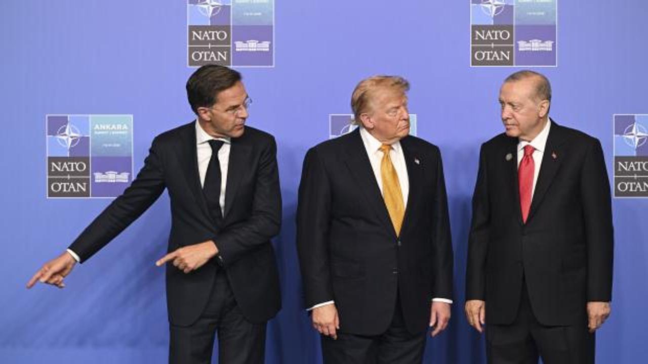 G&uuml;ndem olan hediye! Erdoğan'ın liderlere verdiği tabanca ilk kez g&ouml;r&uuml;nt&uuml;lendi