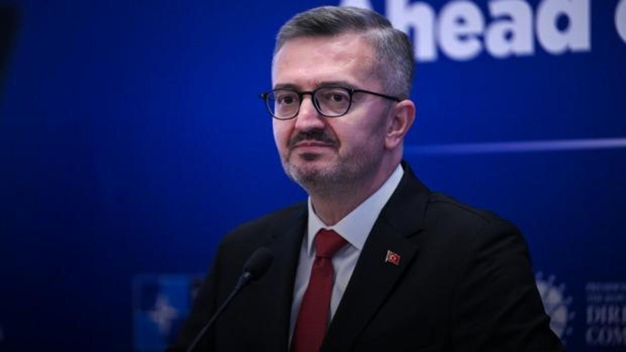 Cumhurbaşkanlığı İletişim Başkanı Burhanettin Duran yabancı basın mensuplarıyla bir araya geldi.