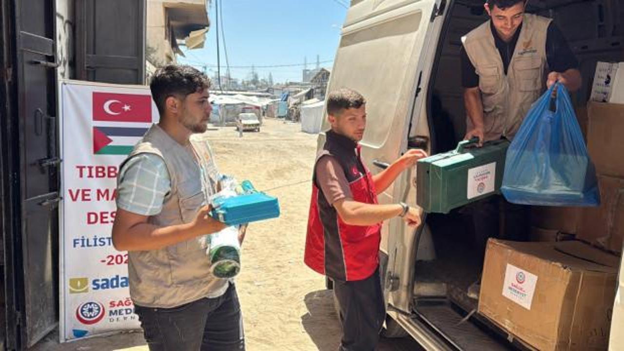 Sadakataşı Gazze&rsquo;ye sağlık yardımı ulaştırdı