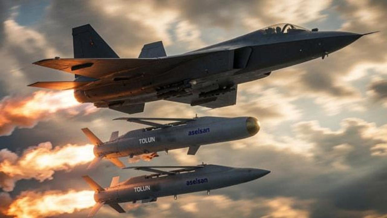 Yerli TOLUN mühimmatı taşıyan bir savaş uçağı görseli.