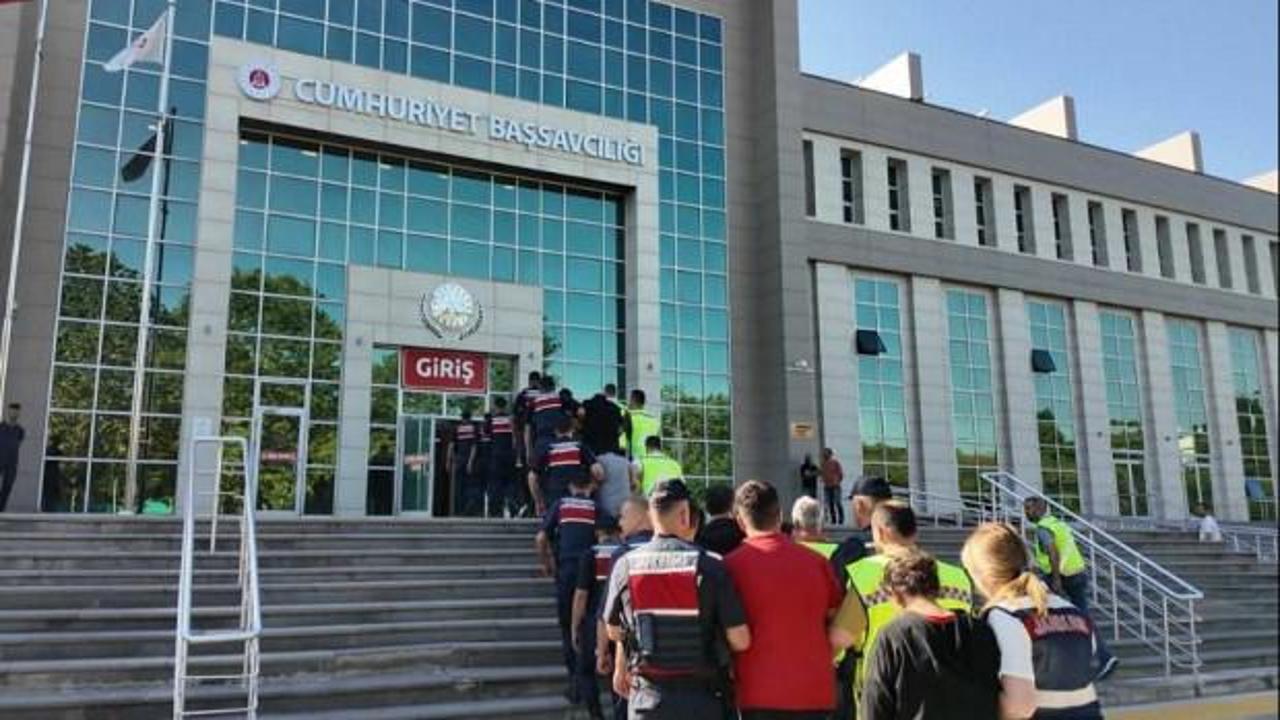 Tekirdağ'da uyuşturucu ve silah ka&ccedil;ak&ccedil;ılığı operasyonları: 24 zanlı tutuklandı