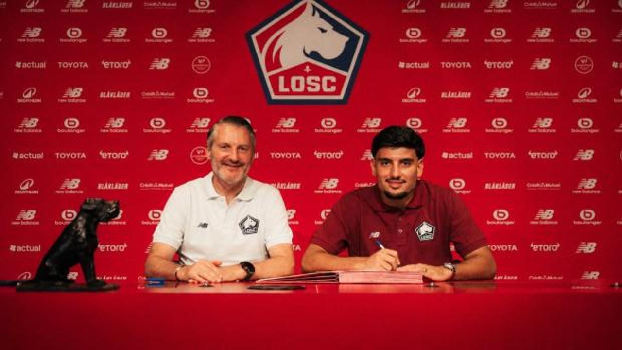Lille'e transfer olan Türk futbolcu Başar Önal'ın fotoğrafı.