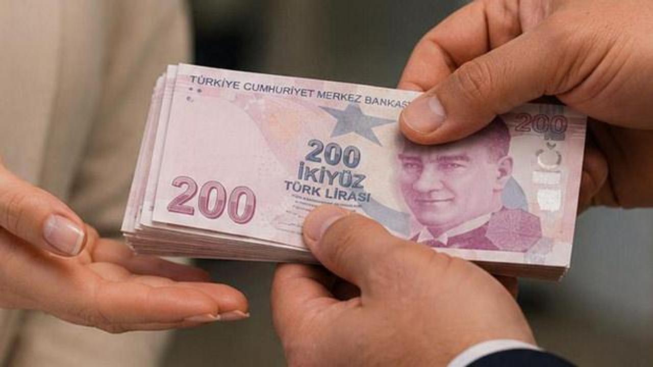 Sosyal Güvenlik Kurumu (SGK) binası ve üzerinde ceza uyarılarını simgeleyen grafikler.