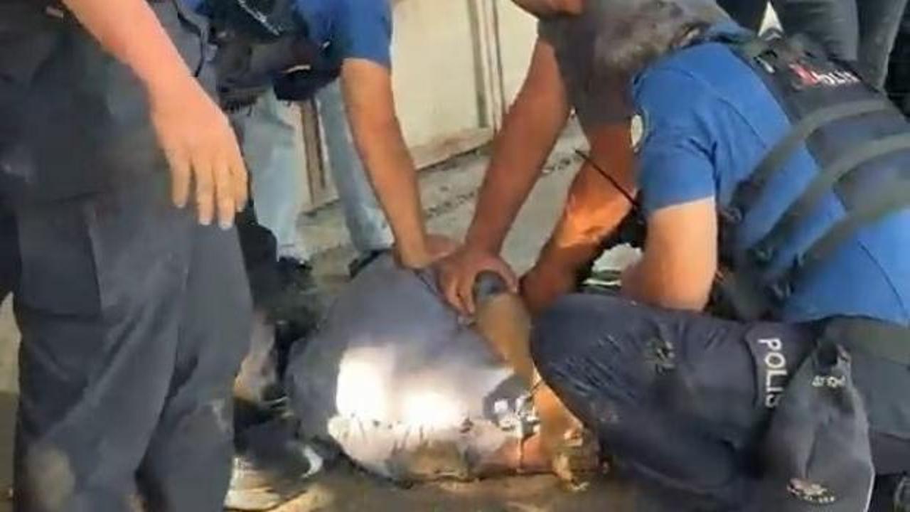 İznik'te akli dengesi yerinde olmayan şahsın üzerinden çıkan poşetlenmiş nakit paralar.