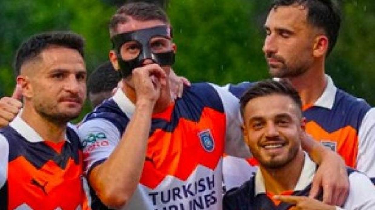 Inter Turku ve Başakşehir futbol takımlarının logosu
