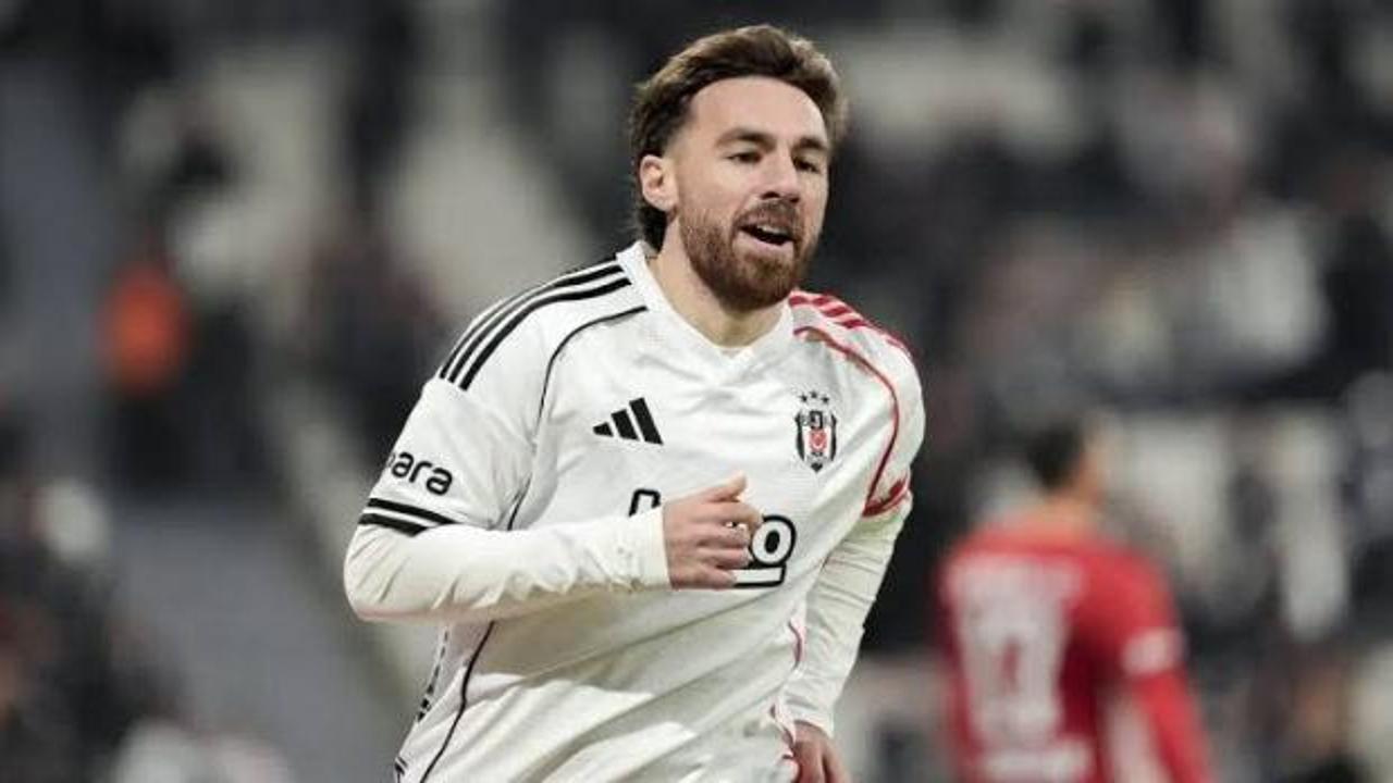 Oğuz Aydın ve Orkun Kökçü'nün birlikte olduğu fotoğraf