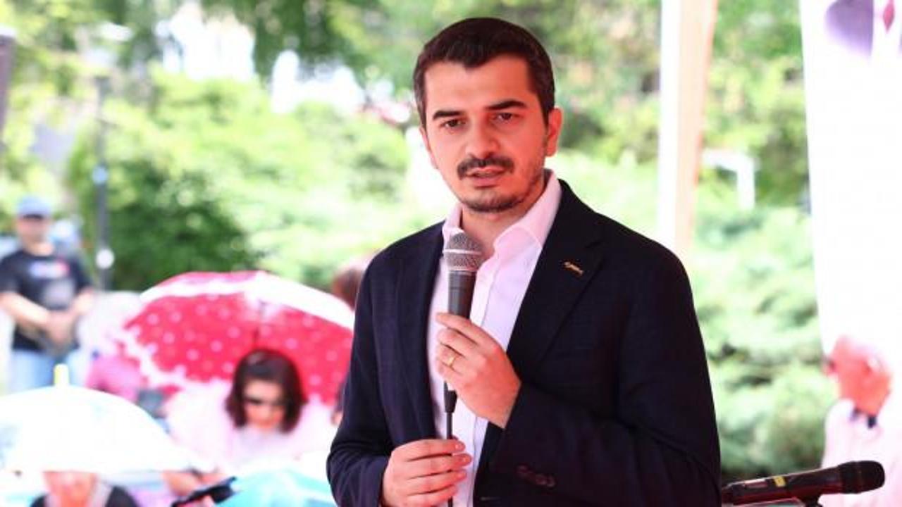Çankaya Belediye Başkanı Hüseyin Can Güner adliyeye getirilirken çekilmiş bir fotoğraf.