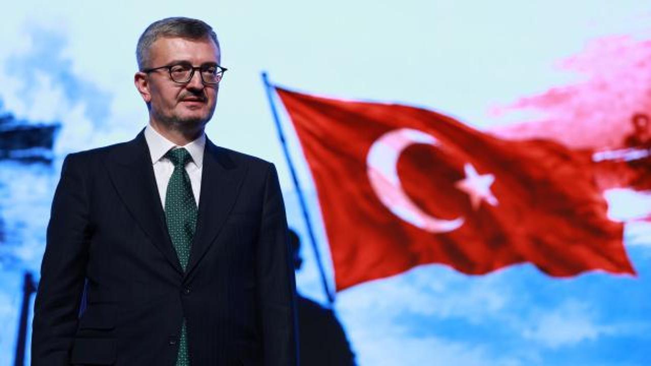 İletişim Başkanı Burhanettin Duran, 15 Temmuz Demokrasi ve Milli Birlik Günü ile ilgili açıklama yaparken